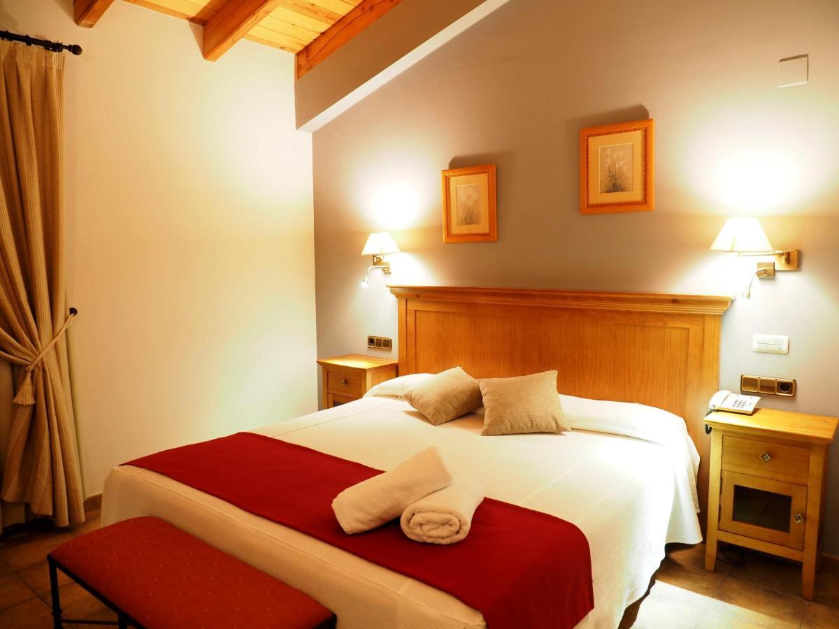 Hotel & Spa Pena Montanesa Aínsa Zewnętrze zdjęcie