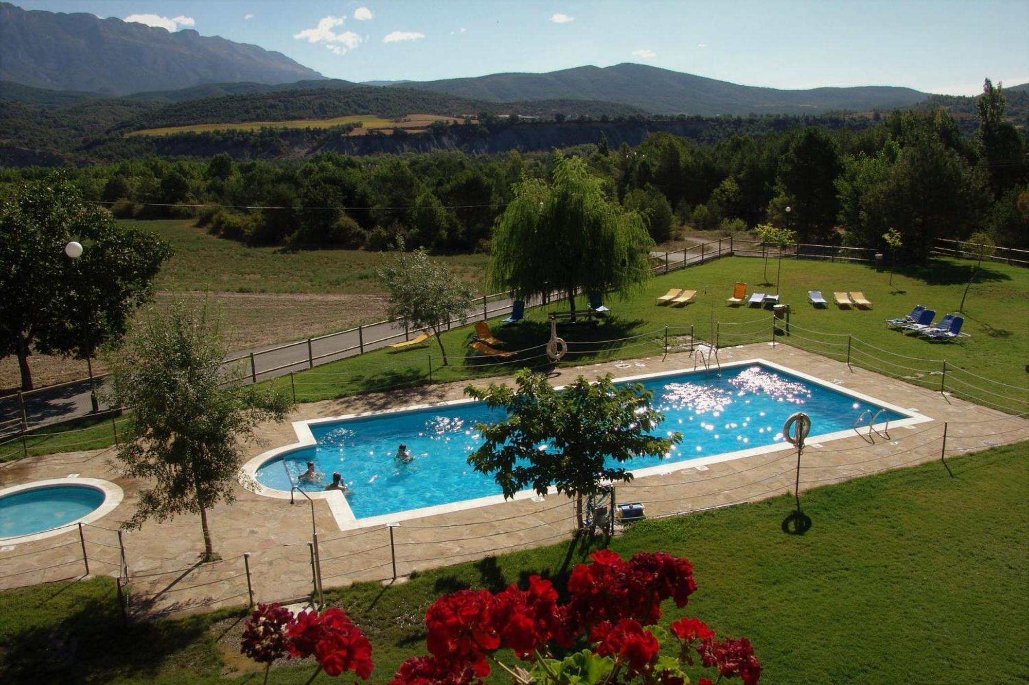 Hotel & Spa Pena Montanesa Aínsa Zewnętrze zdjęcie