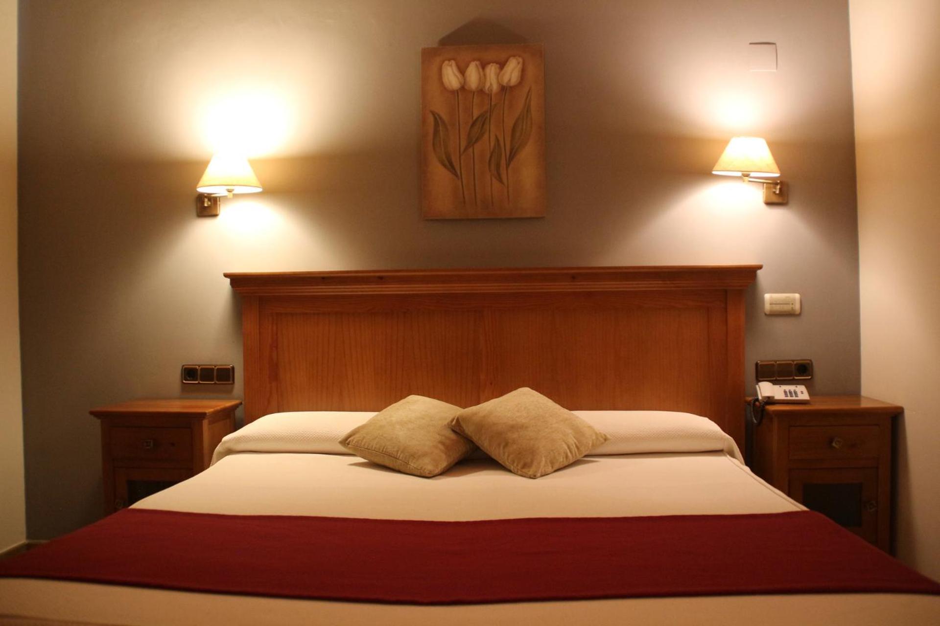 Hotel & Spa Pena Montanesa Aínsa Zewnętrze zdjęcie