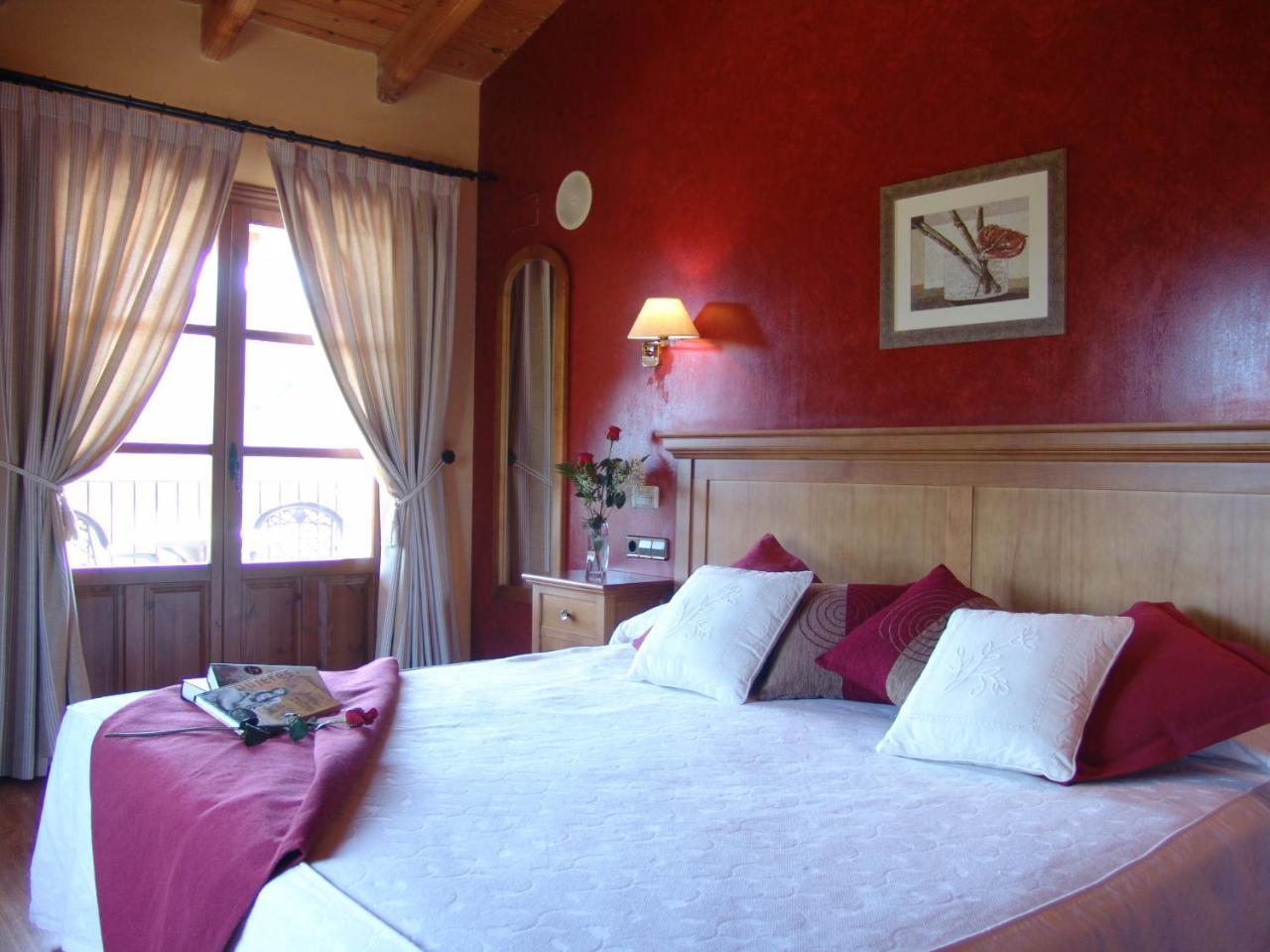 Hotel & Spa Pena Montanesa Aínsa Zewnętrze zdjęcie