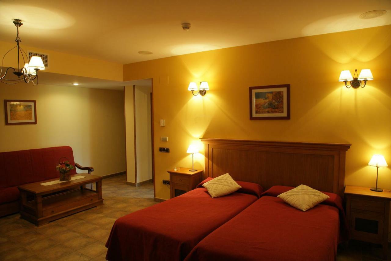 Hotel & Spa Pena Montanesa Aínsa Zewnętrze zdjęcie
